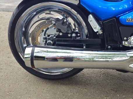 2011 Suzuki Boulevard M109R, синий, 1500000 рублей, вид 1