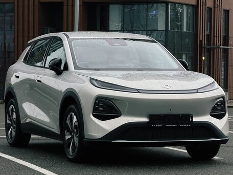 2026 Changan Qiyuan Q05 40.3 kWh II, серебристый, 2350000 рублей, вид 2