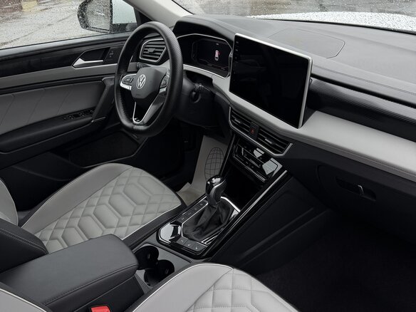 2022 Volkswagen Tayron I Рестайлинг, белый, 2790000 рублей - вид 5