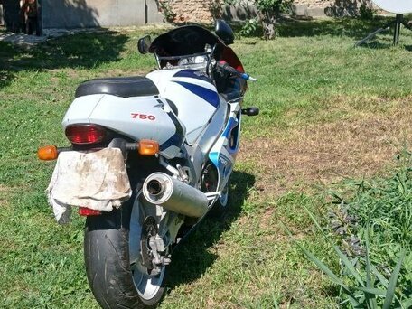 1999 Suzuki GSX-R 750, синий, 380000 рублей, вид 4