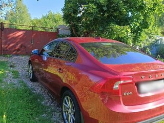 2013 Volvo S60 II, красный, 950000 рублей, вид 4