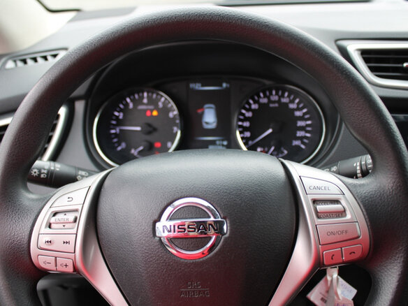 2017 Nissan Qashqai II, серебристый - вид 18