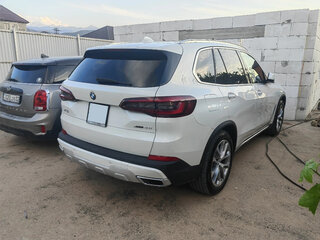 2022 BMW X5 40i IV (G05/G18), белый, 8500000 рублей, вид 4