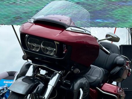 2016 Harley-Davidson CVO Road Glide, красный, 1600000 рублей, вид 2