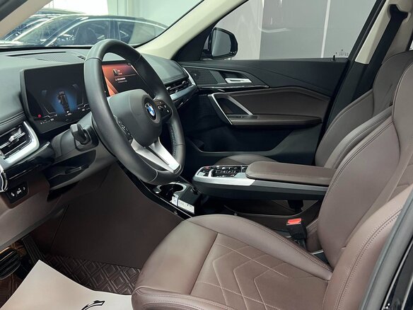 2023 BMW X1 Long 20Li sDrive III (U11/U12), чёрный, 2949095 рублей - вид 8