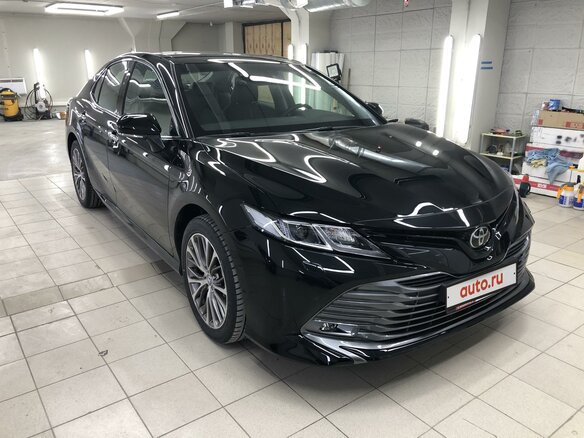 2019 Toyota Camry VIII (XV70), чёрный, 3250000 рублей - вид 5