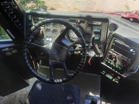 1984 Scania 2-Series, белый, 1350000 рублей, вид 1