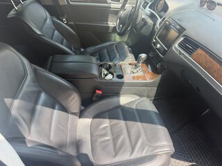 2012 Volkswagen Touareg II, белый, 2050000 рублей, вид 5