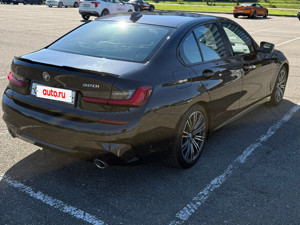 2021 BMW 3 серии 320i VII (G2x), чёрный, 3570000 рублей - вид 5