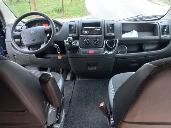 2011 Peugeot Boxer, синий, 1650000 рублей - вид 8
