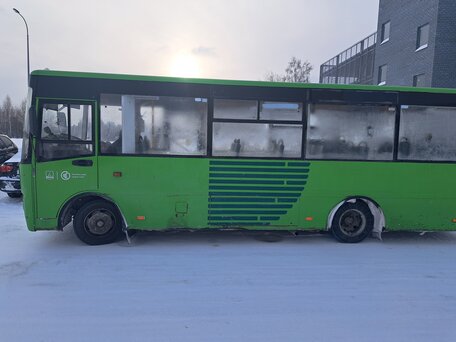 2015 Hyundai County, зелёный, 490000 рублей, вид 2