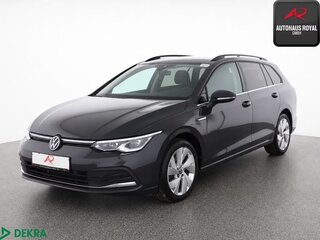 2023 Volkswagen Golf VIII, чёрный, 2790000 рублей, вид 1