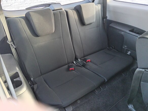 2010 Toyota Wish II, чёрный, 1450000 рублей - вид 9