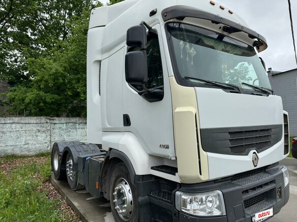 2011 Renault Premium, белый, 4200000 рублей - вид 5