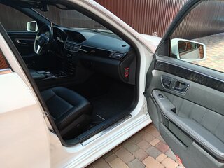2012 Mercedes-Benz E-Класс 300 IV (W212, S212, C207), белый, 1800000 рублей, вид 5