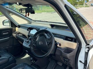2019 Honda Freed II, белый, 1870000 рублей, вид 3