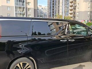 2021 Toyota Alphard III Рестайлинг, чёрный, 6500000 рублей, вид 5