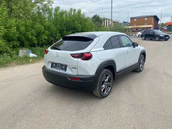 2020 Mazda MX-30 I, серый - вид 5