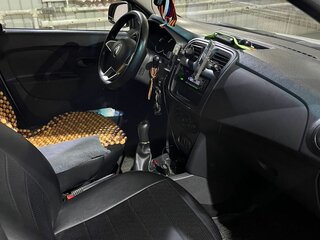 2018 Renault Logan II, белый, 450000 рублей, вид 5