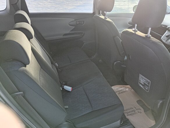 2010 Toyota Wish II, чёрный, 1450000 рублей - вид 12