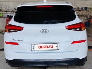 2018 Hyundai Tucson III Рестайлинг, белый, 1800000 рублей, вид 3