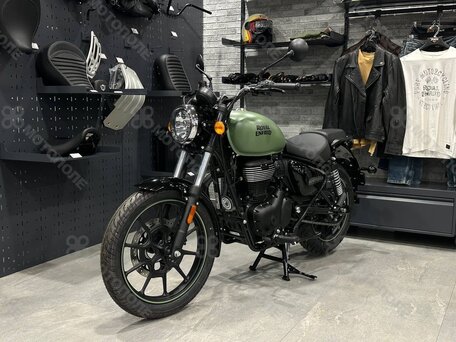 2025 Royal Enfield Meteor, зелёный, 509000 рублей, вид 1
