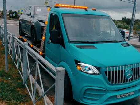 2009 Mercedes-Benz Sprinter, зелёный, 3843779 рублей, вид 1