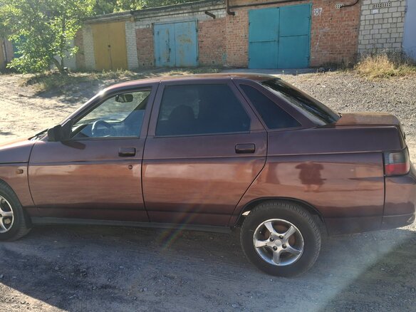 2004 Lada (ВАЗ) 2110, красный, 175000 рублей - вид 3