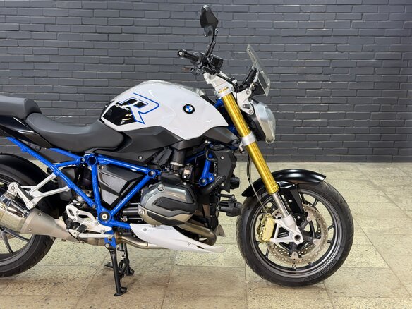 2016 BMW R 1200 R, белый, 815000 рублей - вид 6