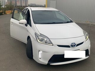 2012 Toyota Prius III Рестайлинг (XW30), белый, 1450000 рублей, вид 5