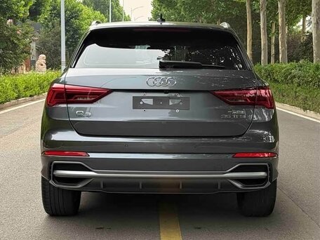2022 Audi Q3 35 TFSI II (F3), серый, 2844000 рублей, вид 5
