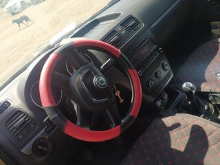 2010 Skoda Yeti I, коричневый, 800000 рублей, вид 4