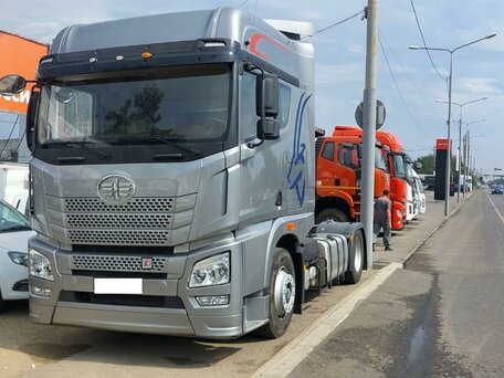 2023 FAW JH6, серый, 6750000 рублей, вид 4