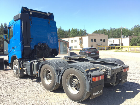 2017 Volvo FH, синий - вид 2
