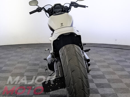 2020 Harley-Davidson FXDR 114, белый, 1899000 рублей, вид 3