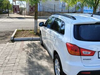 2012 Mitsubishi ASX I Рестайлинг, белый, 1180000 рублей, вид 2