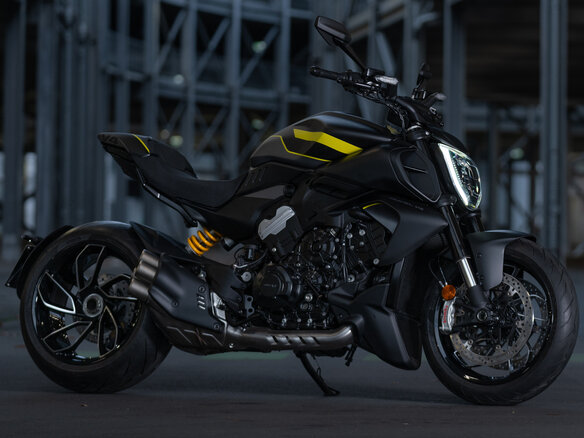 2025 Ducati Diavel V4, чёрный, 3350000 рублей - вид 14