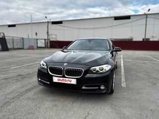 2013 BMW 5 серии 520i VI (F10/F11/F07) Рестайлинг, серый, 1690000 рублей, вид 3