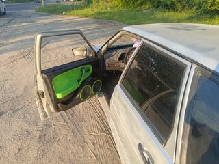 2004 Lada (ВАЗ) 2115, серебристый, 135000 рублей, вид 5