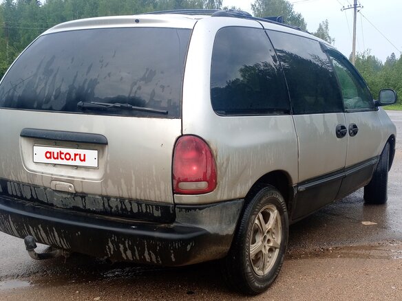 2000 Dodge Caravan III, серебристый, 1000000 рублей - вид 8