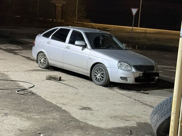 2012 Lada (ВАЗ) Priora I, серебристый, 650000 рублей - вид 1