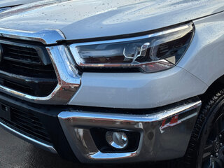 2024 Toyota Hilux VIII Рестайлинг 2, белый, 6999999 рублей, вид 2