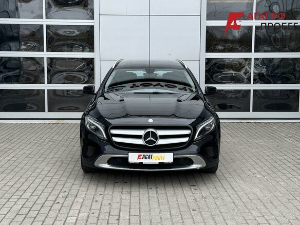 2014 Mercedes-Benz GLA 250 I (X156), чёрный, 1620000 рублей - вид 1