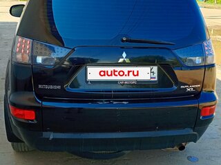2010 Mitsubishi Outlander II Рестайлинг, чёрный, 1400000 рублей, вид 4