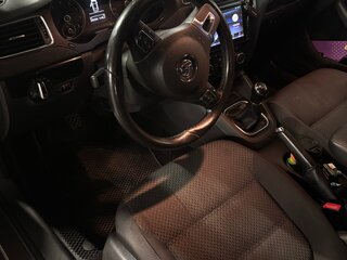 2013 Volkswagen Jetta VI, коричневый, 650000 рублей, вид 4
