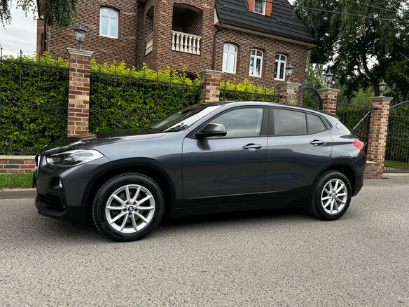 2020 BMW X2 xDrive18d I (F39), серый - вид 22