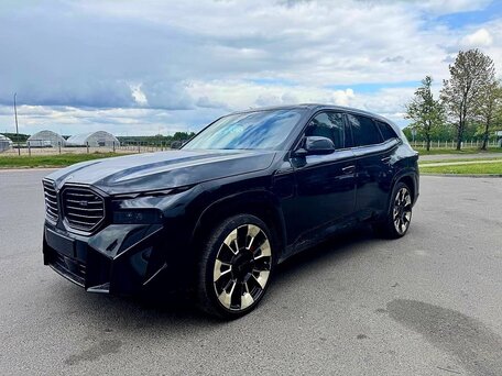 2024 BMW XM 50e, чёрный, 13300000 рублей, вид 1