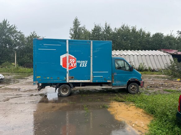 2001 Renault Mascott, синий, 2000000 рублей - вид 1