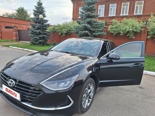 2021 Hyundai Sonata VIII (DN8), чёрный, 2200000 рублей, вид 2