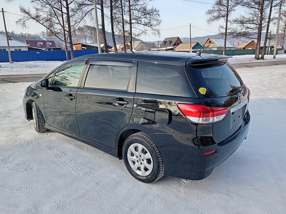 2010 Toyota Wish II, чёрный, 1450000 рублей - вид 3